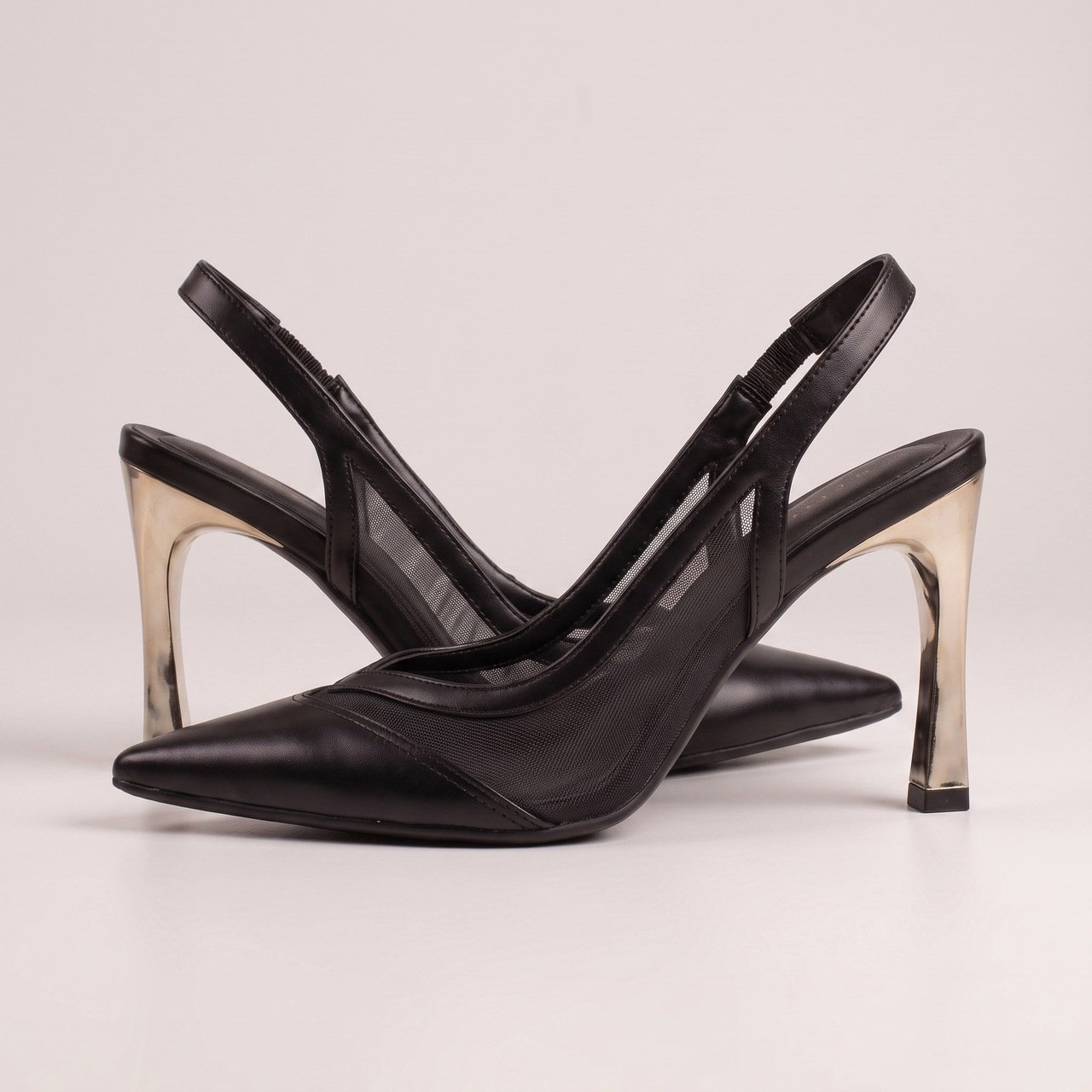 Scarpin Slingback Bebecê Com Telinha Preto Preto 3