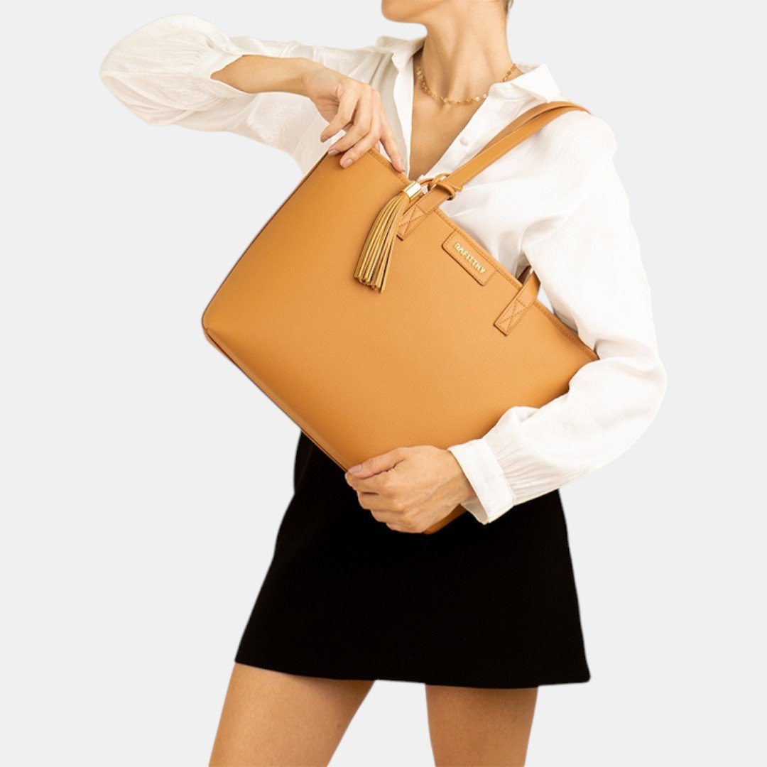 Bolsa Rafitthy Tote Tassel Essential Caramelo Bege 2