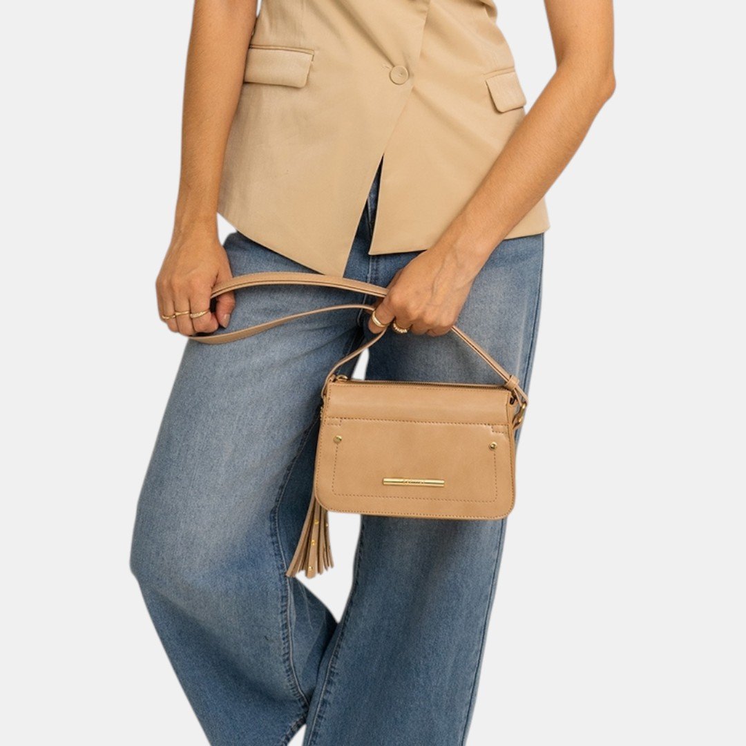 Bolsa Rafitthy Crossbody Tassel Glow Nude Bege 2
