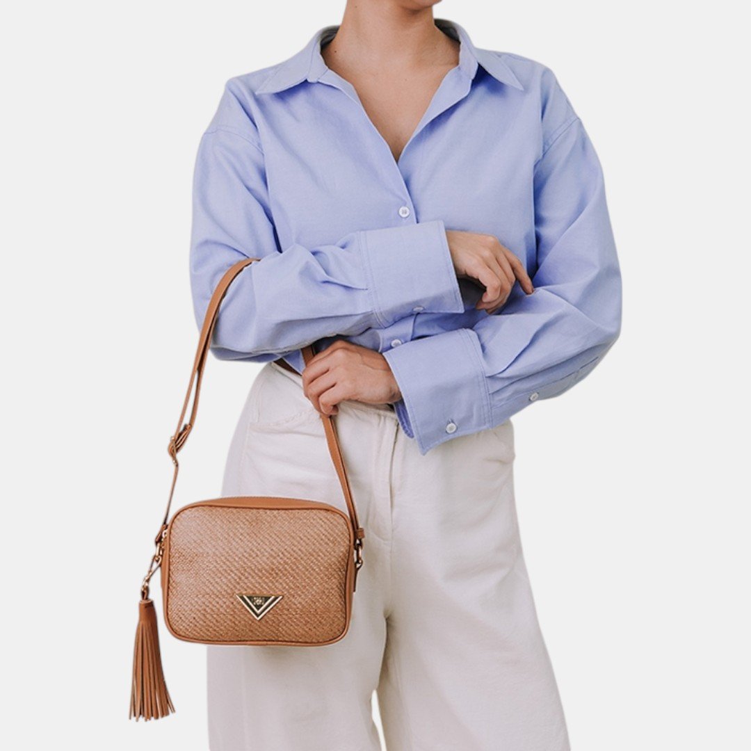Mini Bolsa Rafitthy Camera Bag Tassel Chic Nude Bege 2