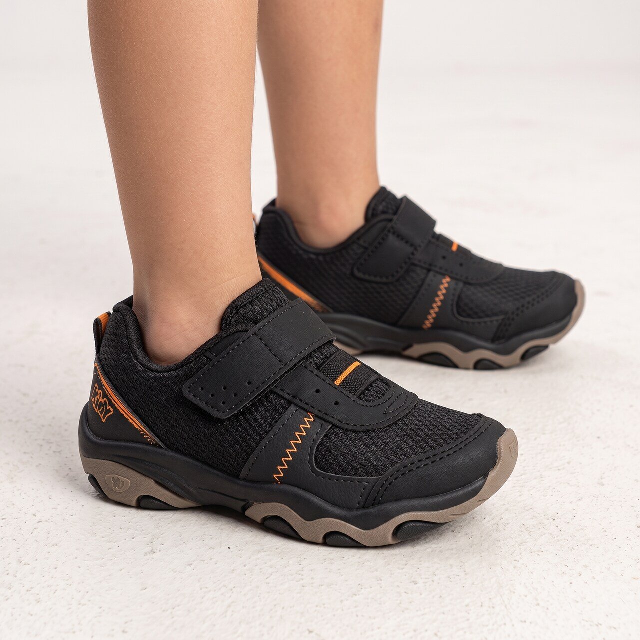 Tênis Infantil Kidy Play Respitec Preto Com Carrinho Preto 3