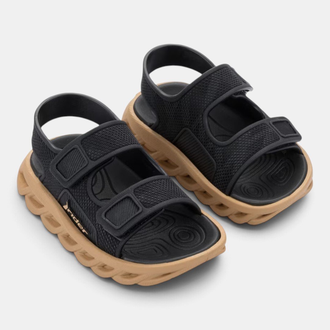 Papete Baby Rider R Power Preta com Bege Bege 3