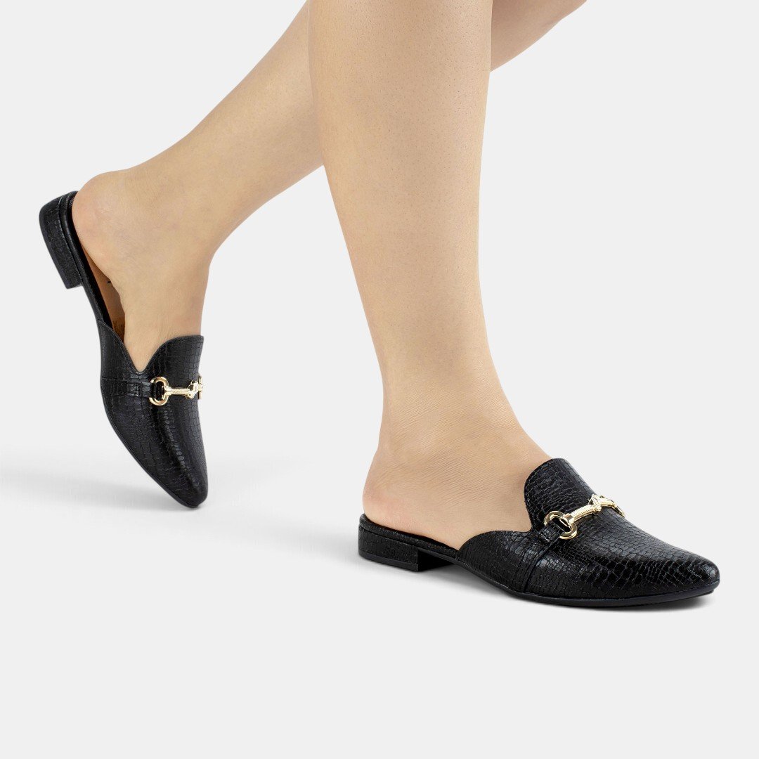 Mule Mississipi Texturizado Com Enfeite Metalizado Preto Preto 6