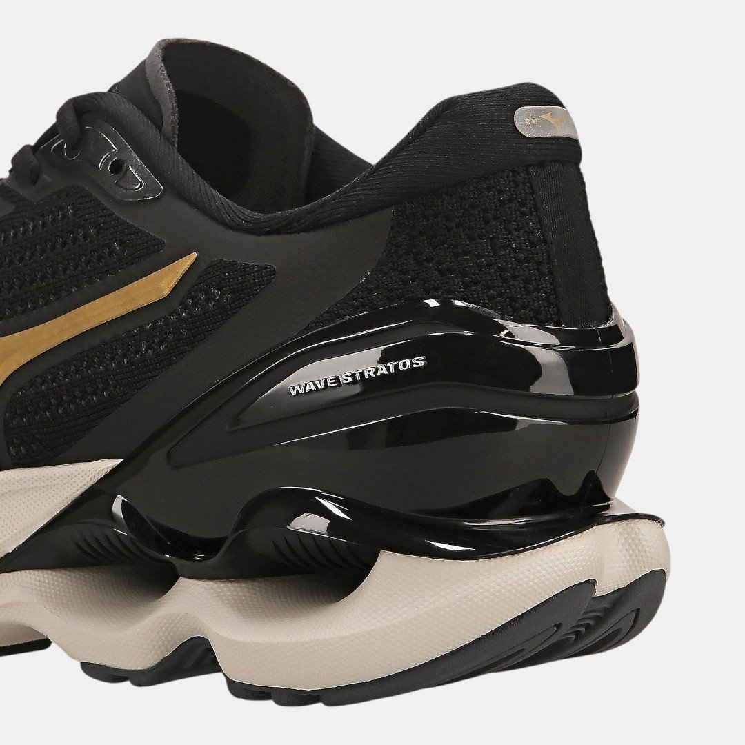 Tênis Mizuno Wave Stratos 4 Preto com Dourado Preto 8
