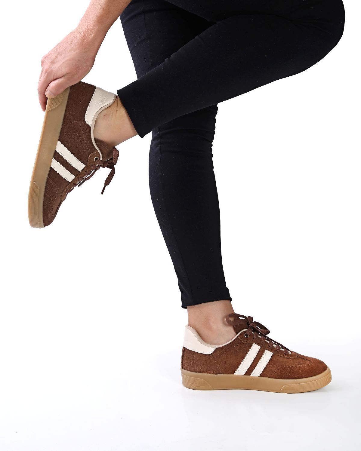 Tênis Feminino Em Couro Casual Palmilha Confort Scarpetti 37091 Marrom Marrom 2