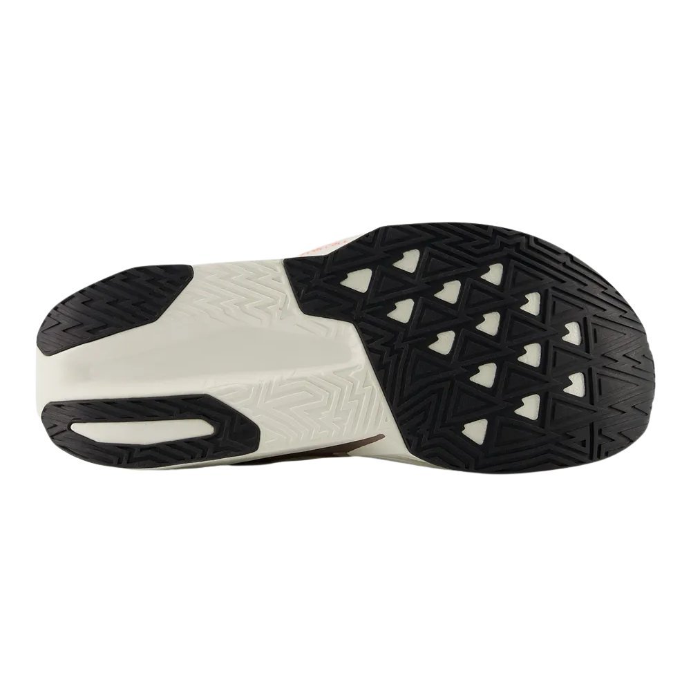 Tênis New Balance Fuelcell Rebel V5 Feminino Branco Off 5