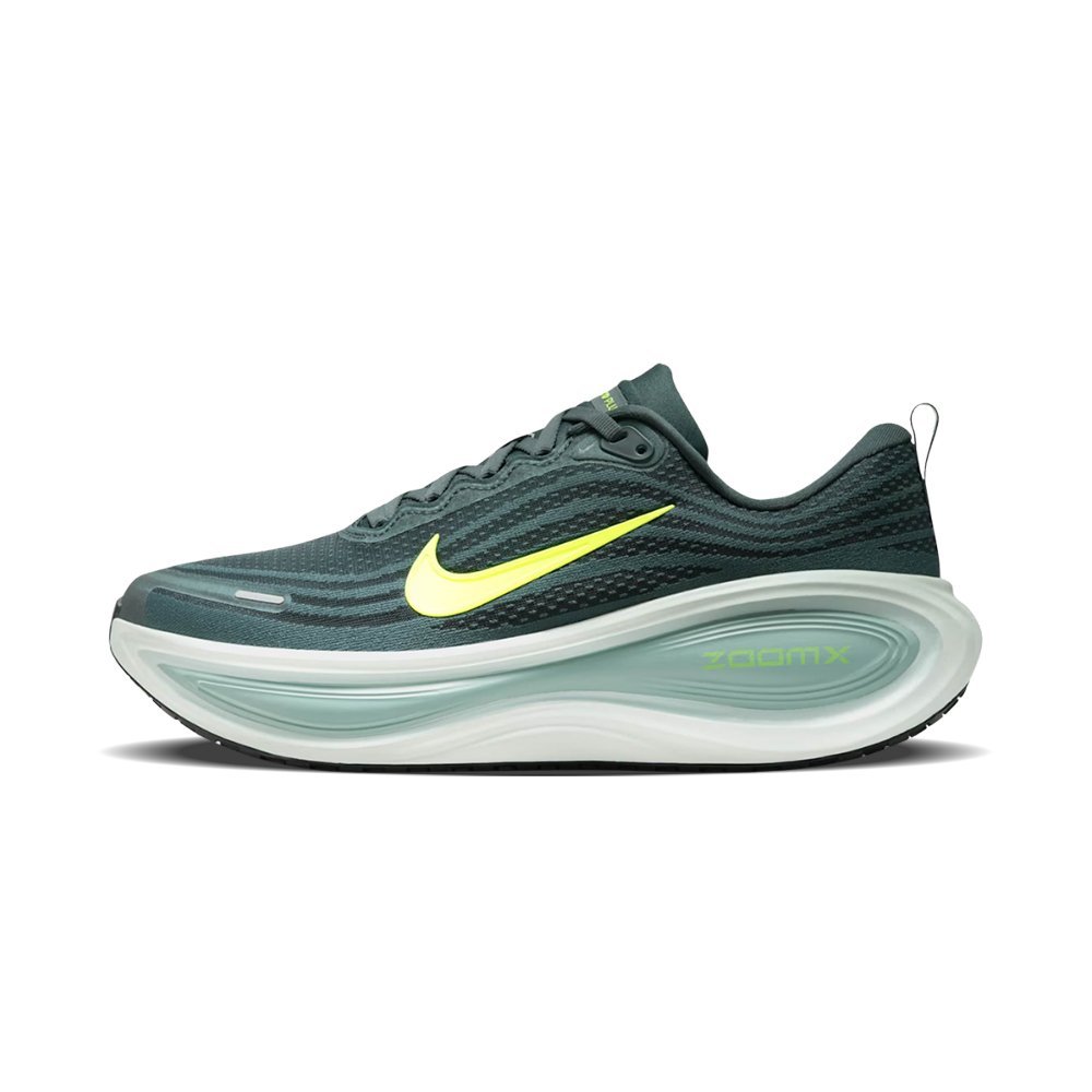Tênis Nike Vomero Plus