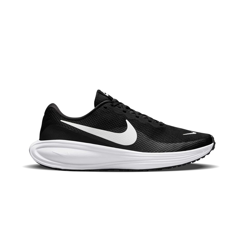 Tênis Nike Revolution 8