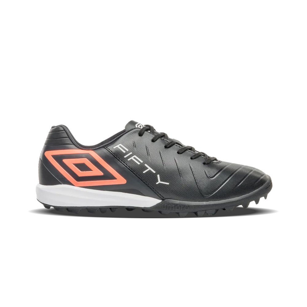 Chuteira Umbro Fifty VI Society