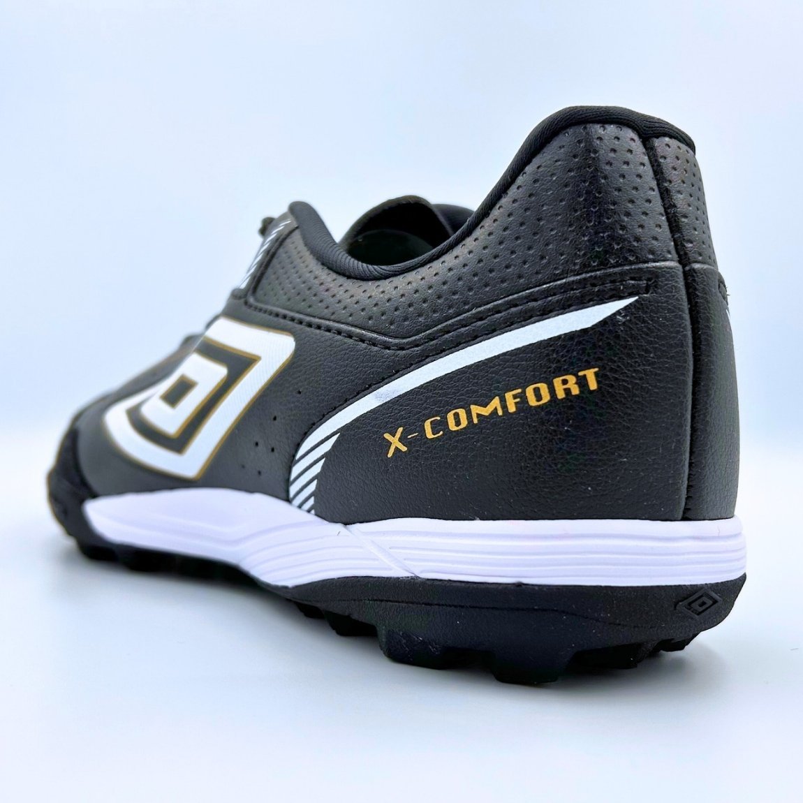 Chuteira Society Umbro X-Comfort Preto - 38 Preto 4