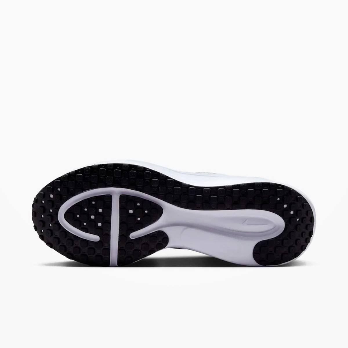 Tênis Nike Revolution 8 Feminino Preto/Branco 3