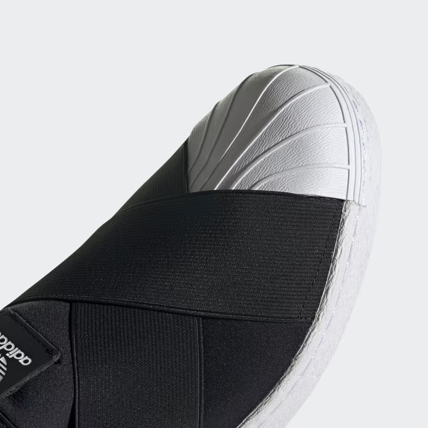Tenis adidas Slip-On Preto/Branco 9