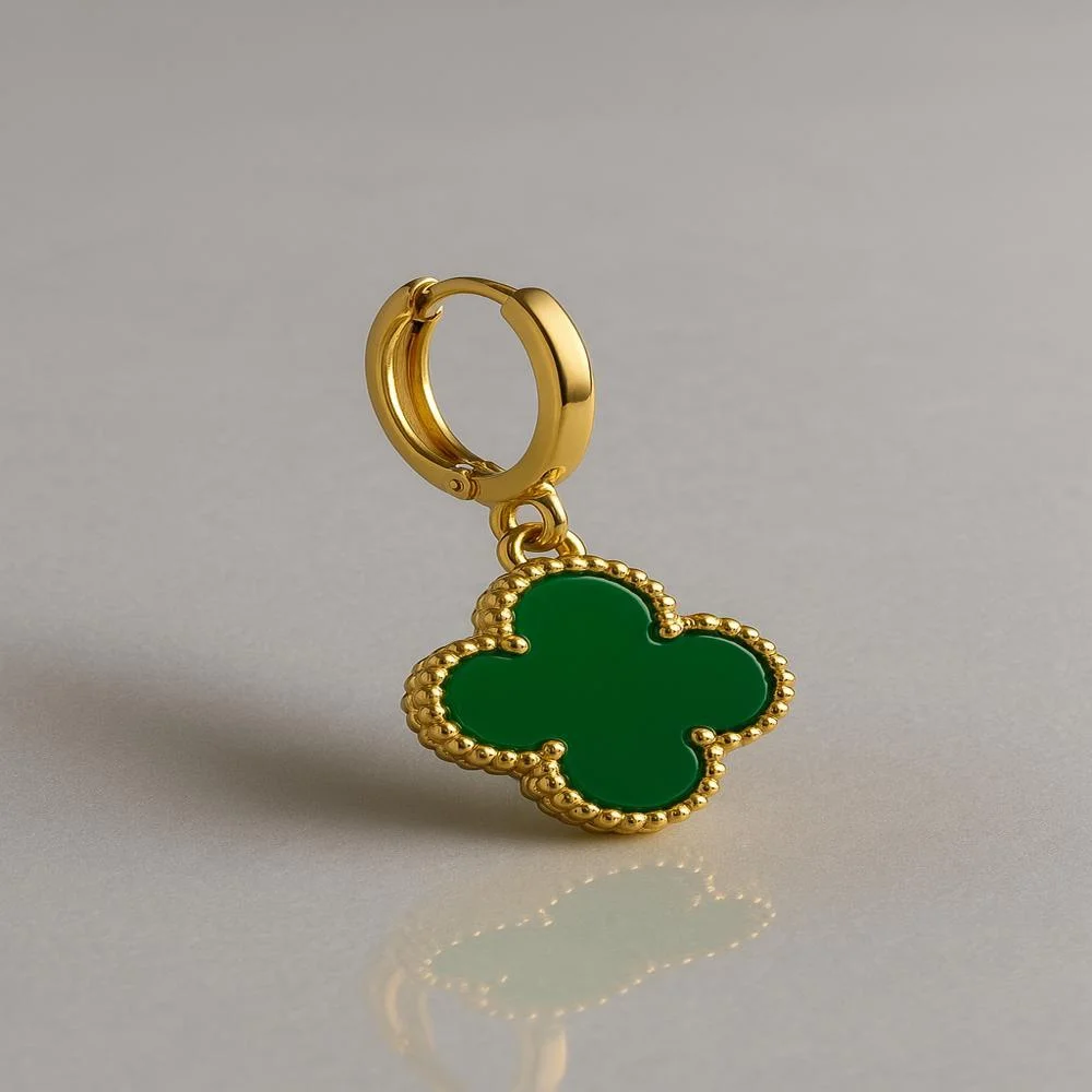 Brinco Click Trevo Esmeralda 15mm Ouro Dourado 6