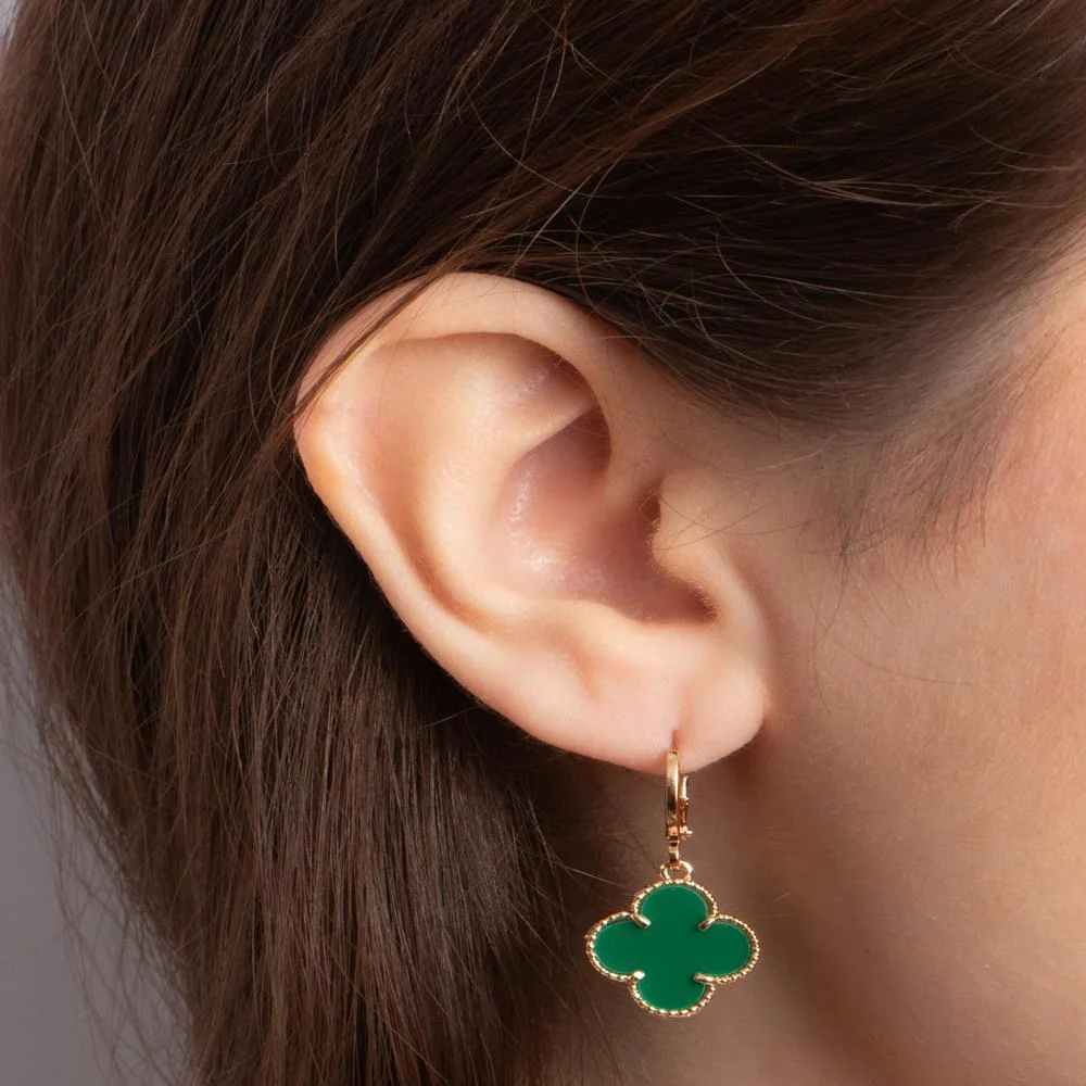 Brinco Click Trevo Esmeralda 15mm Ouro Dourado 7