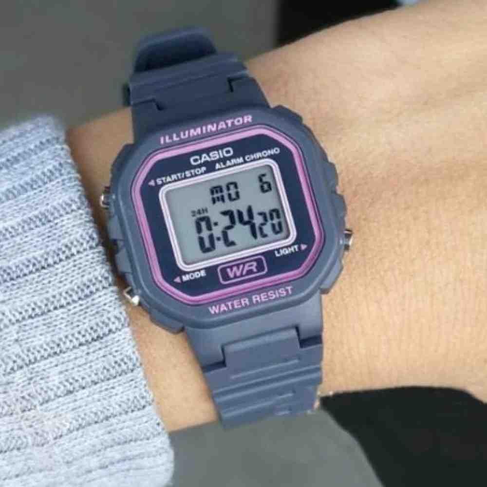 Relógio Casio Cinza Feminino LA-20WH-8ADF-BR Cinza 3