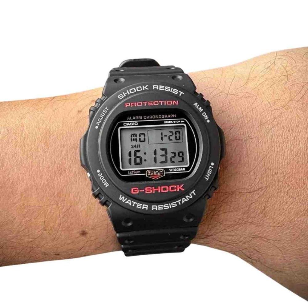 Relógio Casio G-Shock Preto DW-5750UE-1DR Preto 4
