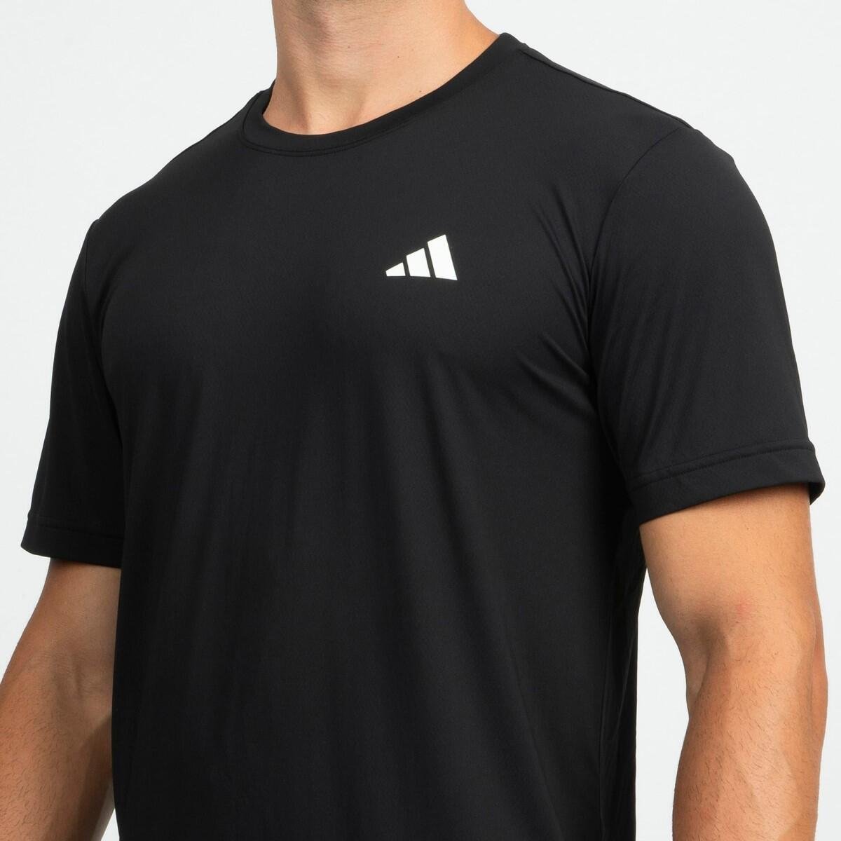 Camiseta Adidas Own The Run 3 Listras Poliamida Corrida Masculina Preto/Branco 3