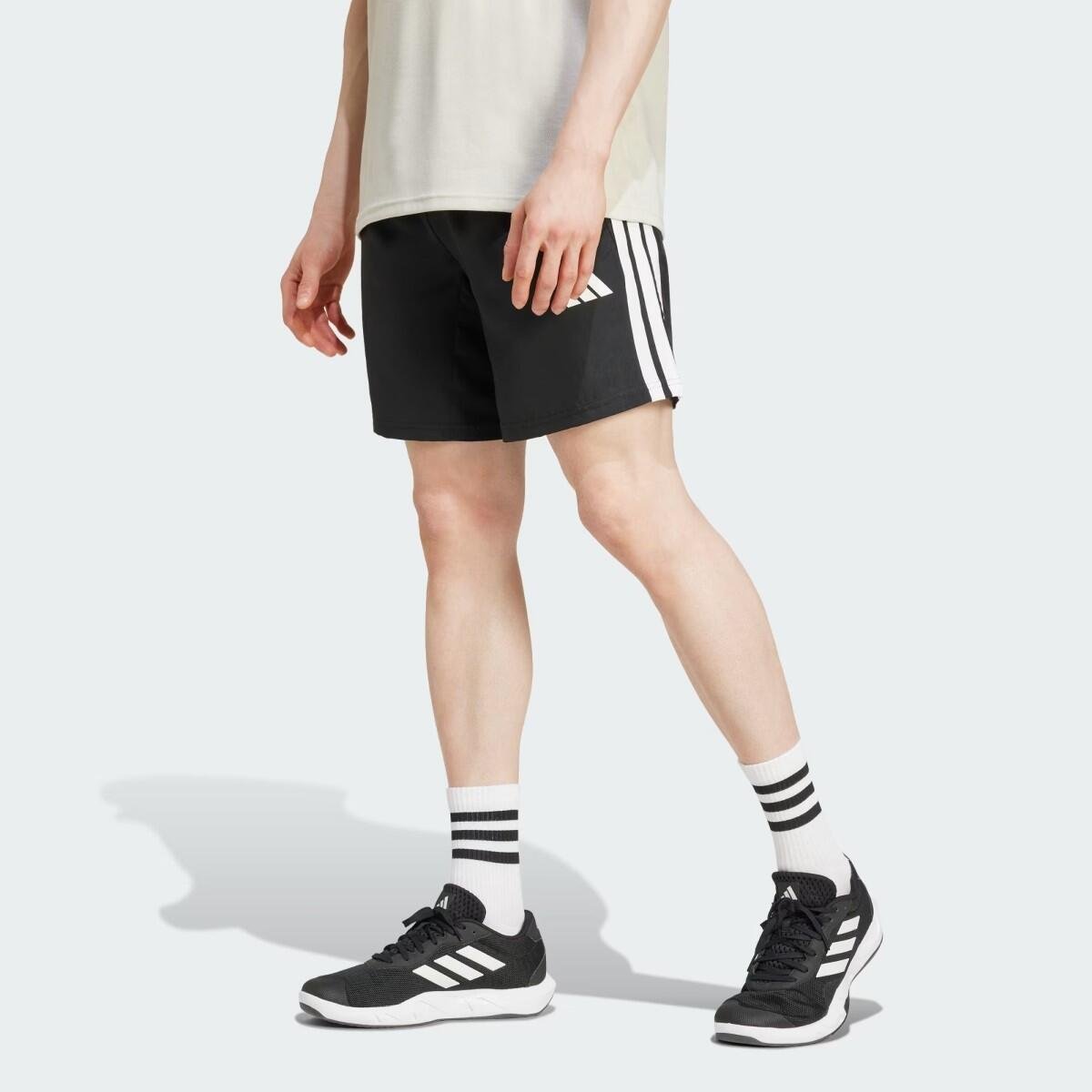 Short Adidas Bold 3 Listras Masculino Preto/Branco 2