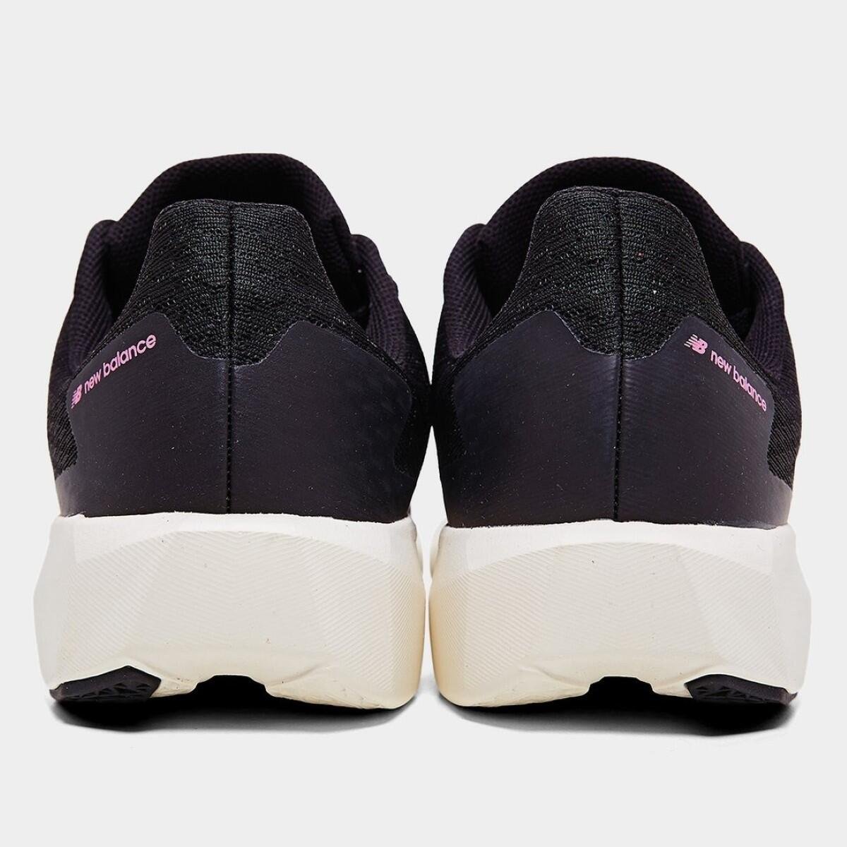 Tênis New Balance 413 v3 Feminino Preto/Rosa 3