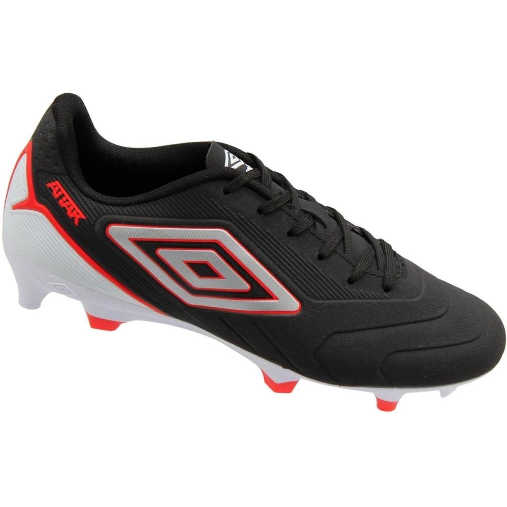 Chuteira Campo Umbro Attak III Masculina Preto 3