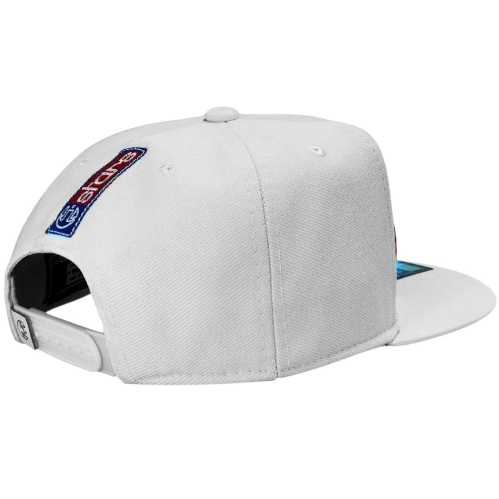 Boné Aba Reta E-Stars Logo Brooklyn Alto Relevo Masculino Branco 3