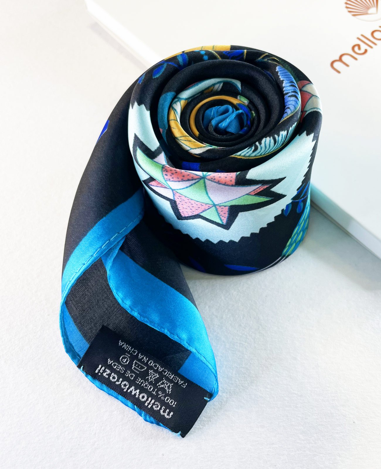 LENÇO ÍNDIA Preto 4