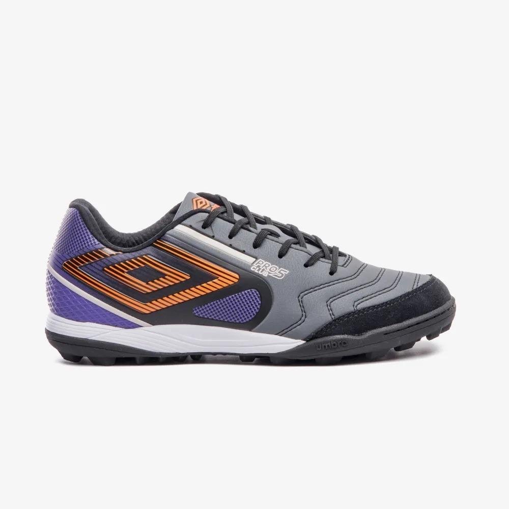 Chuteira Society Umbro Pro 5 Club