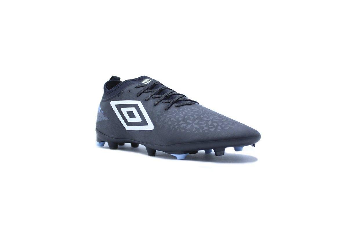 Chuteira campo Umbro Adamant Club - unissex - preto e azul claro Preto/Azul 2