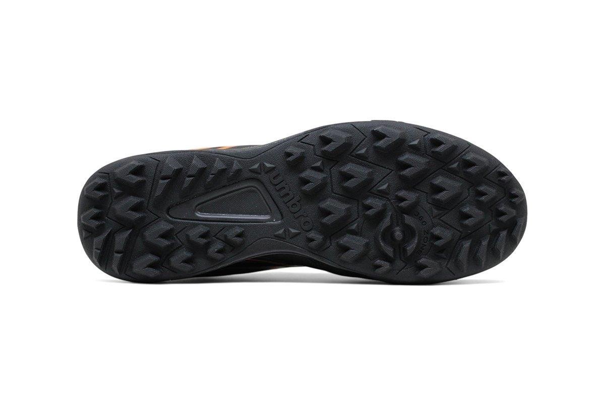 Chuteira Society Umbro Pro 5 Bump Club Preto/Laranja 4