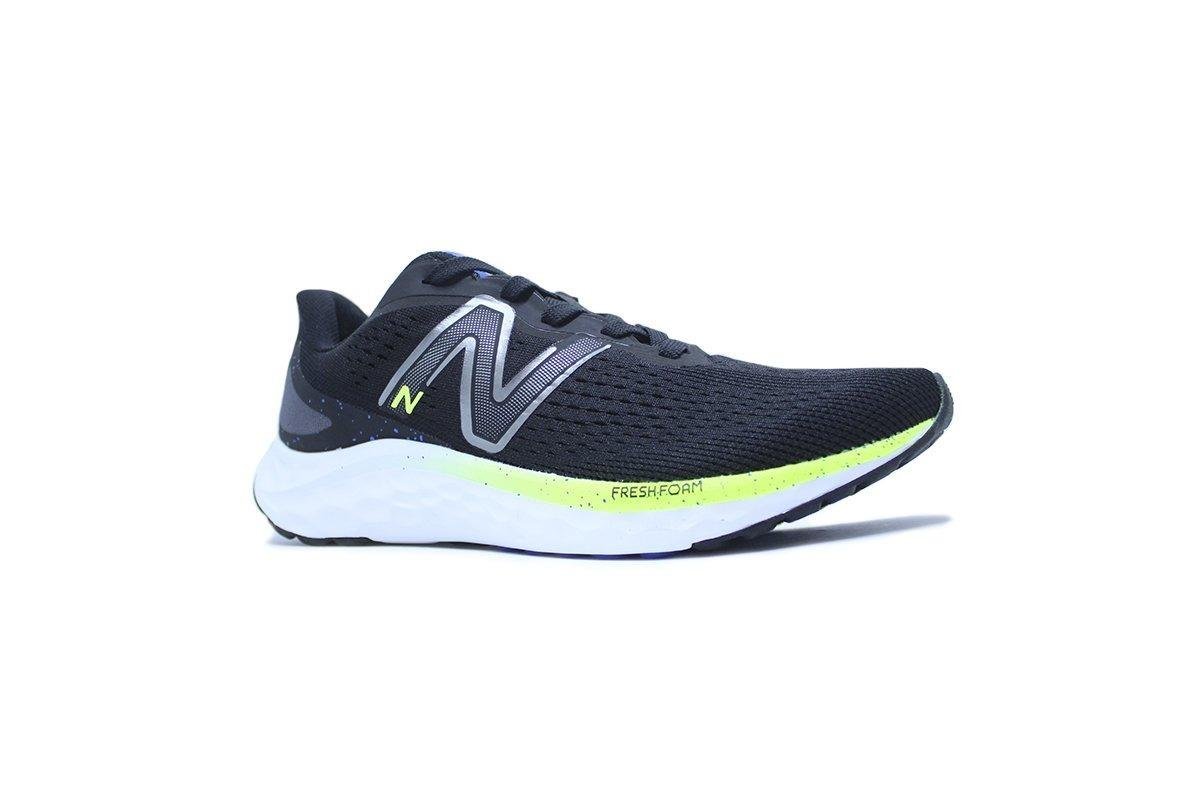 Tênis New Balance Fresh Foam Arishi V4 Preto/Verde 2