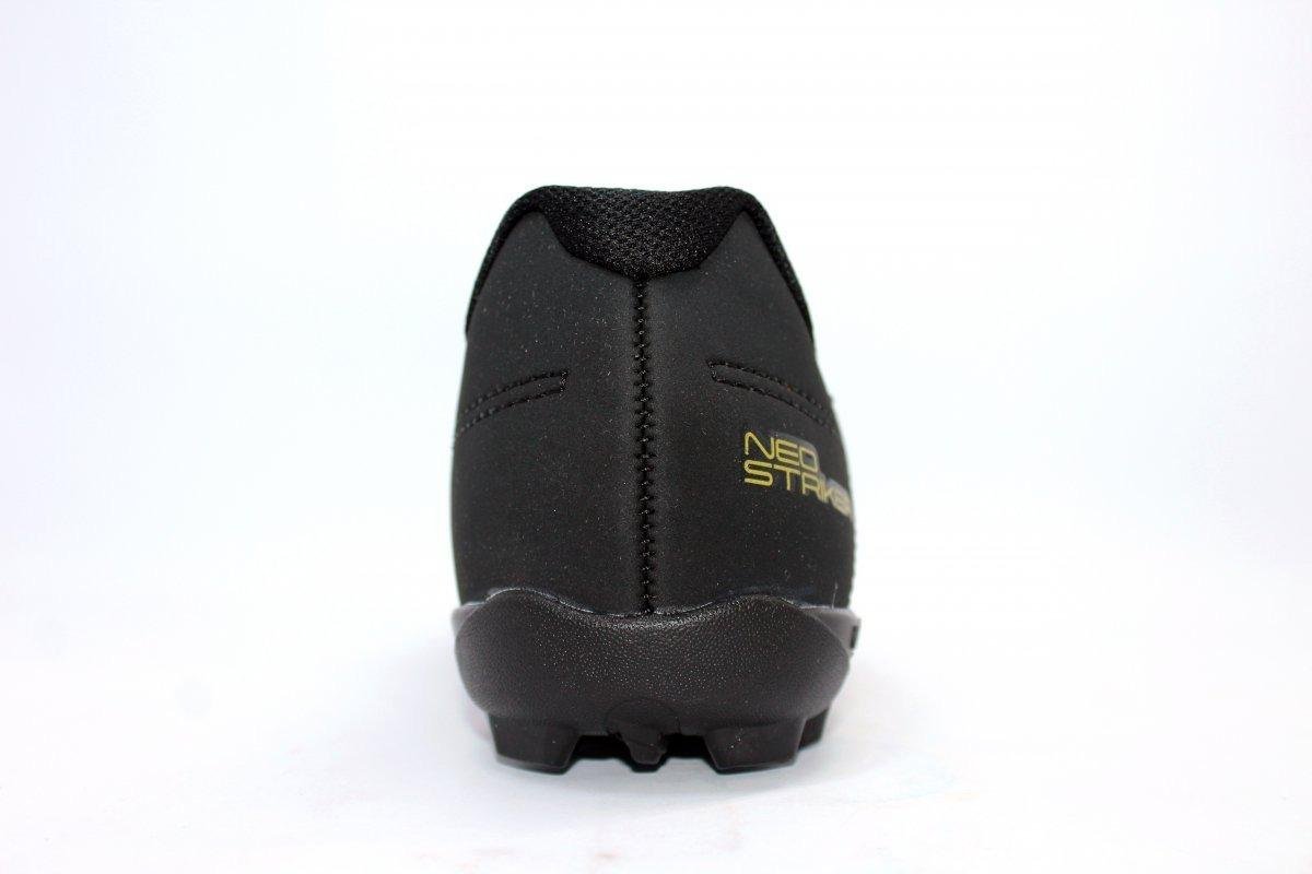 Chuteira Futsal/Indoor Umbro Neo Striker - masculino - preto e branco Preto 4