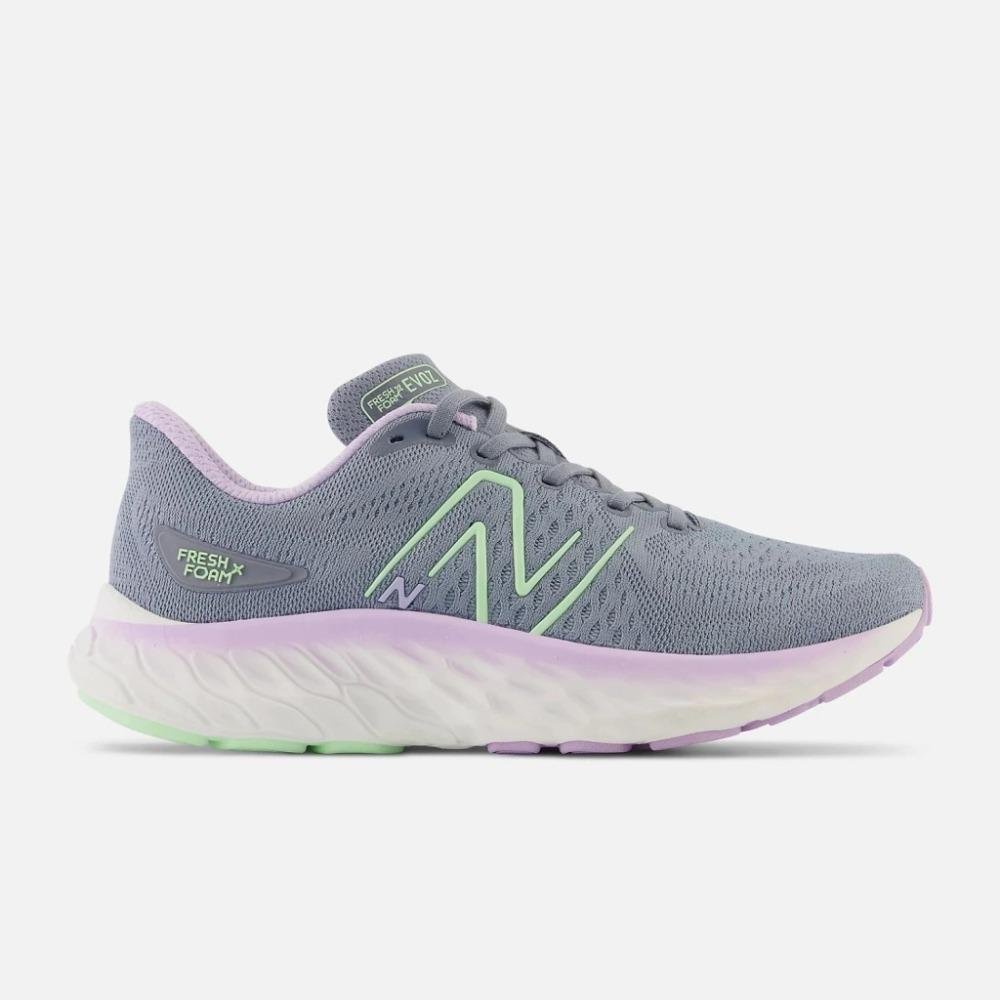 Tênis New Balance Evoz V3