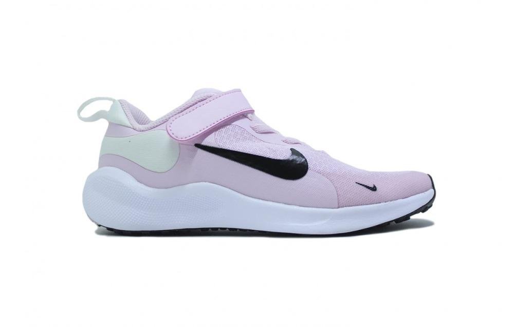Tênis Nike Revolution 7 PSV