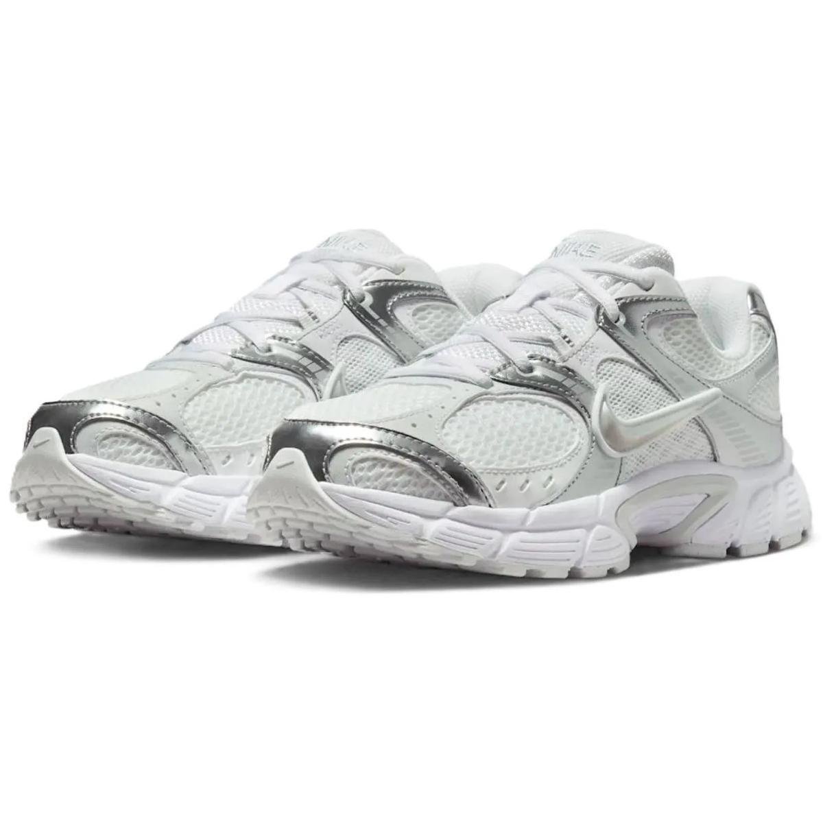 Tênis Nike V5 RNR Branco 2