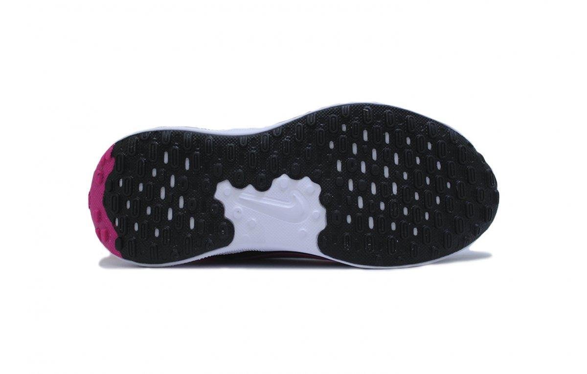 Tênis Nike Revolution 7 PSV Preto/Rosa 4