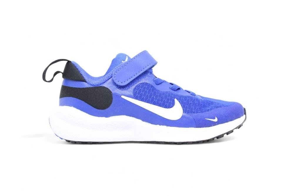 Tênis Nike Revolution 7 PSV