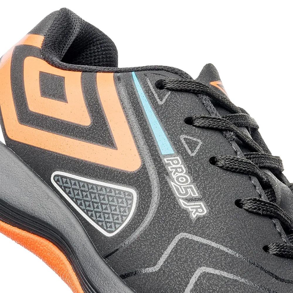 Chuteira Futsal Umbro Pro 5 Jr Preto/Azul 7