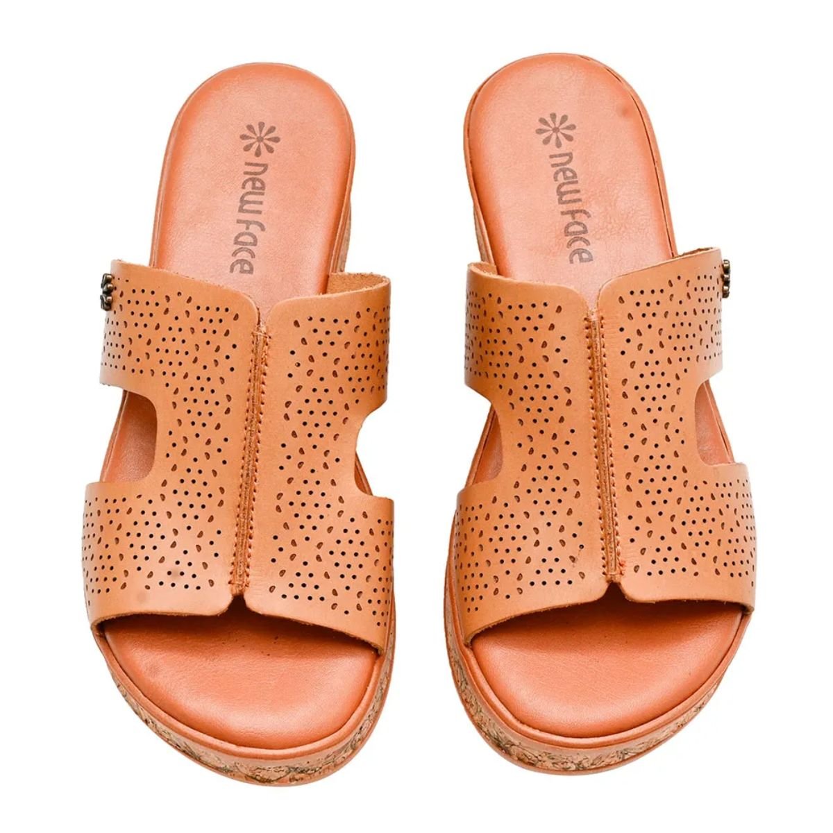 Tamanco Plataforma em Couro New Face 31802 Bege Bege 4