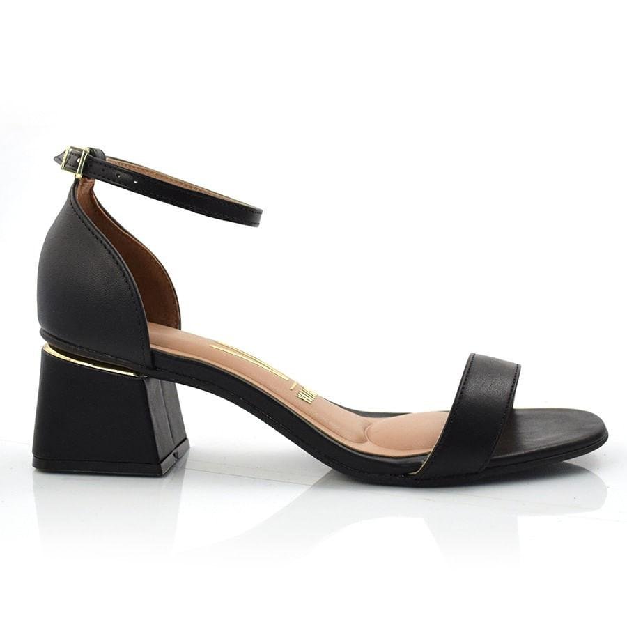 Sandália Feminina com Salto Bloco Vizzano 6428104-7286 Preto 3