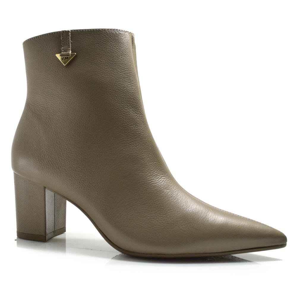 Bota de Couro e Cano Curto Via Marte 236-003-01 Bege