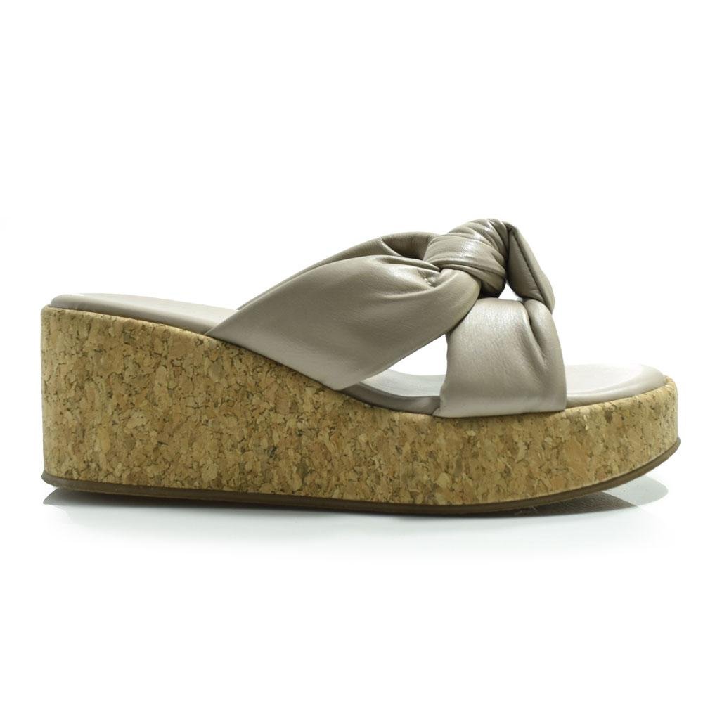 Tamanco Anabela  de Couro Feminino Suzzara 569-8700 Bege 3