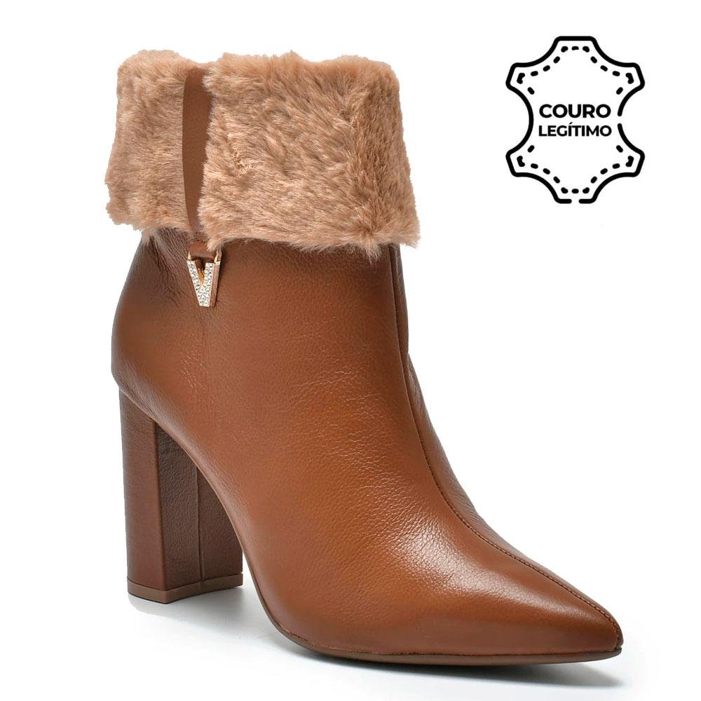 Bota de Couro e Cano Curto Via Marte 063-010-01