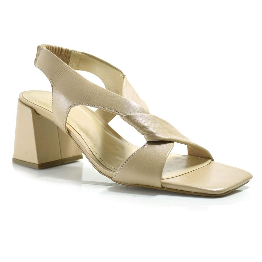 Sandália de Couro e Salto Bloco Feminina Suzzara