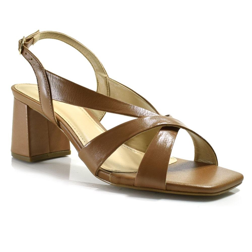 Sandália de Couro e Salto Bloco Suzzara