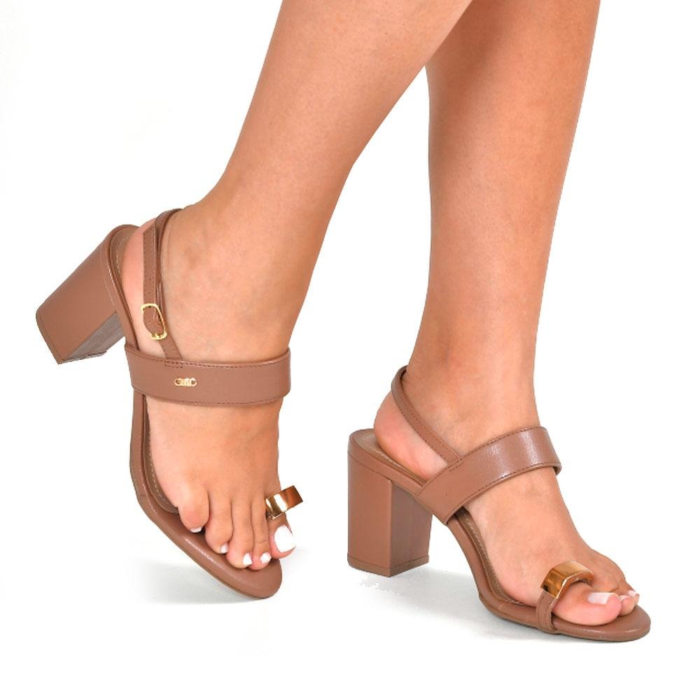 Sandália de Salto Bloco Feminina Via Marte Marrom 2