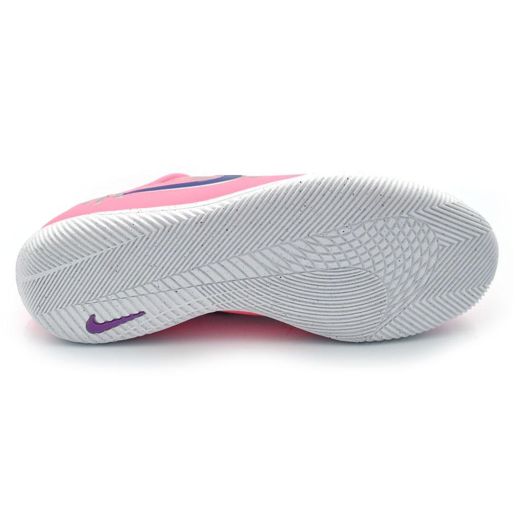 Chuteira de Futsal Infantil Nike Vini Jr. IO9822-640 Rosa 7