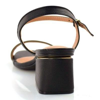 Sandália de Salto Bloco Vizzano Preto 4