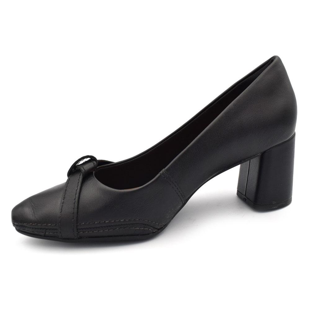 Scarpin de Couro e Salto Bloco Ramarim 2664103 Preto 5