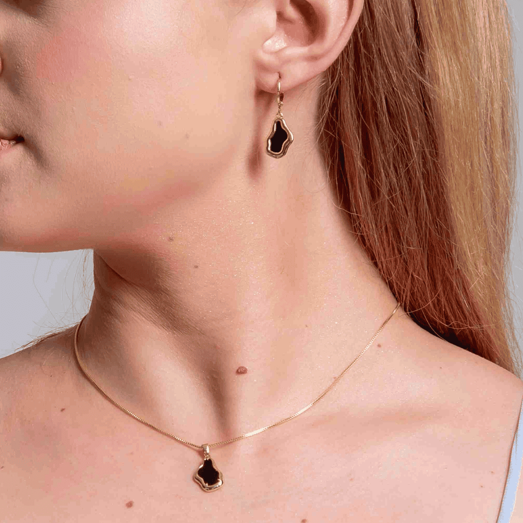 Conjunto Brinco e Colar Orgânico banhado em ouro 18k Dourado 2