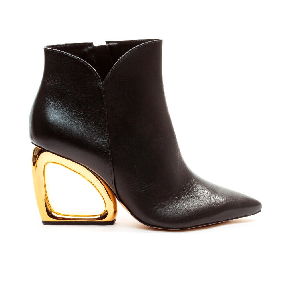 Bota Couro Preto Cano Curto Cecconello 2450001-1